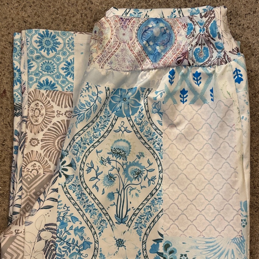 Bohemian Patchwork Wide-Leg Pants - Picture 9 of 9